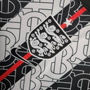 Maillot Angleterre foot concept 2024 2025 Burbery